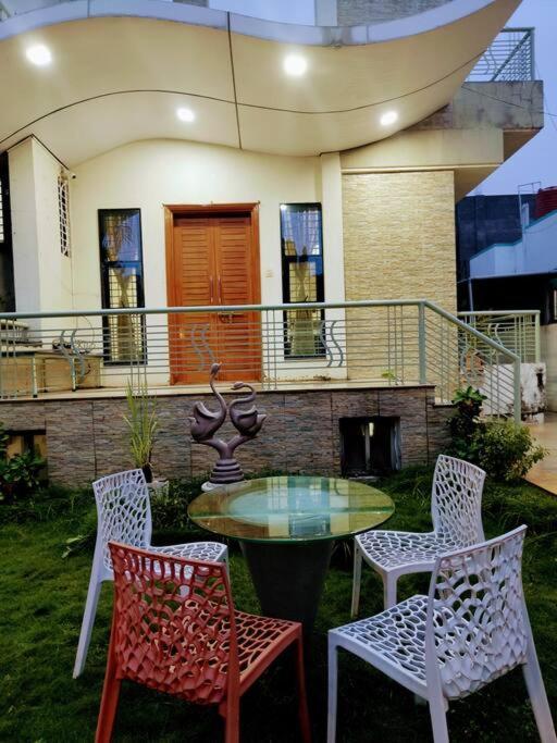 Private & Elegant 3Bhk Villa, Hillside Hideaway, 10 Mins From Mh Bus Stand Aurangābād Exterior foto