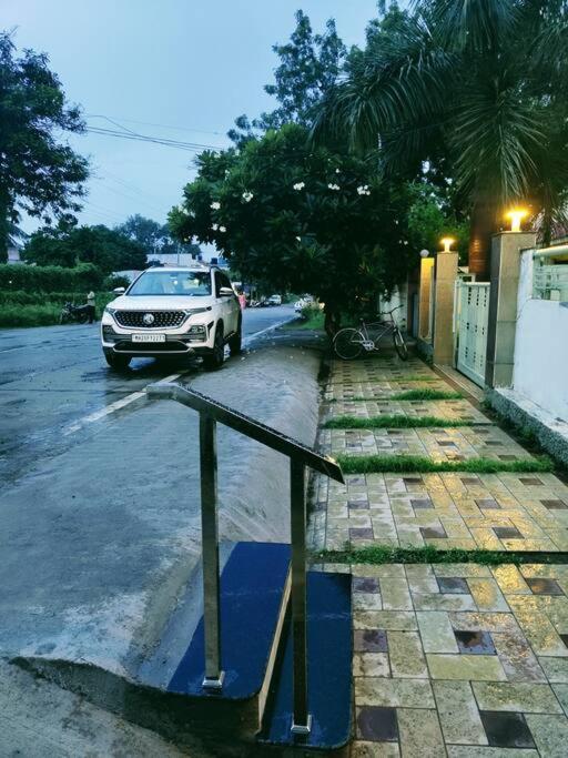 Private & Elegant 3Bhk Villa, Hillside Hideaway, 10 Mins From Mh Bus Stand Aurangābād Exterior foto